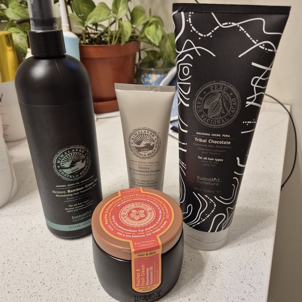 Tweak'd by Nature Hair and Body Care Set
